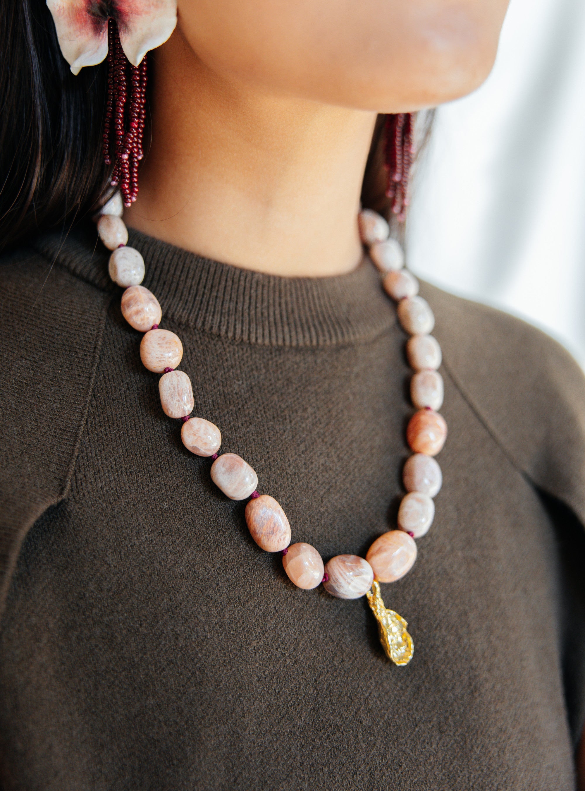 No.16 - Agate Stone Necklace - A/W 25-26 Silent Reverie