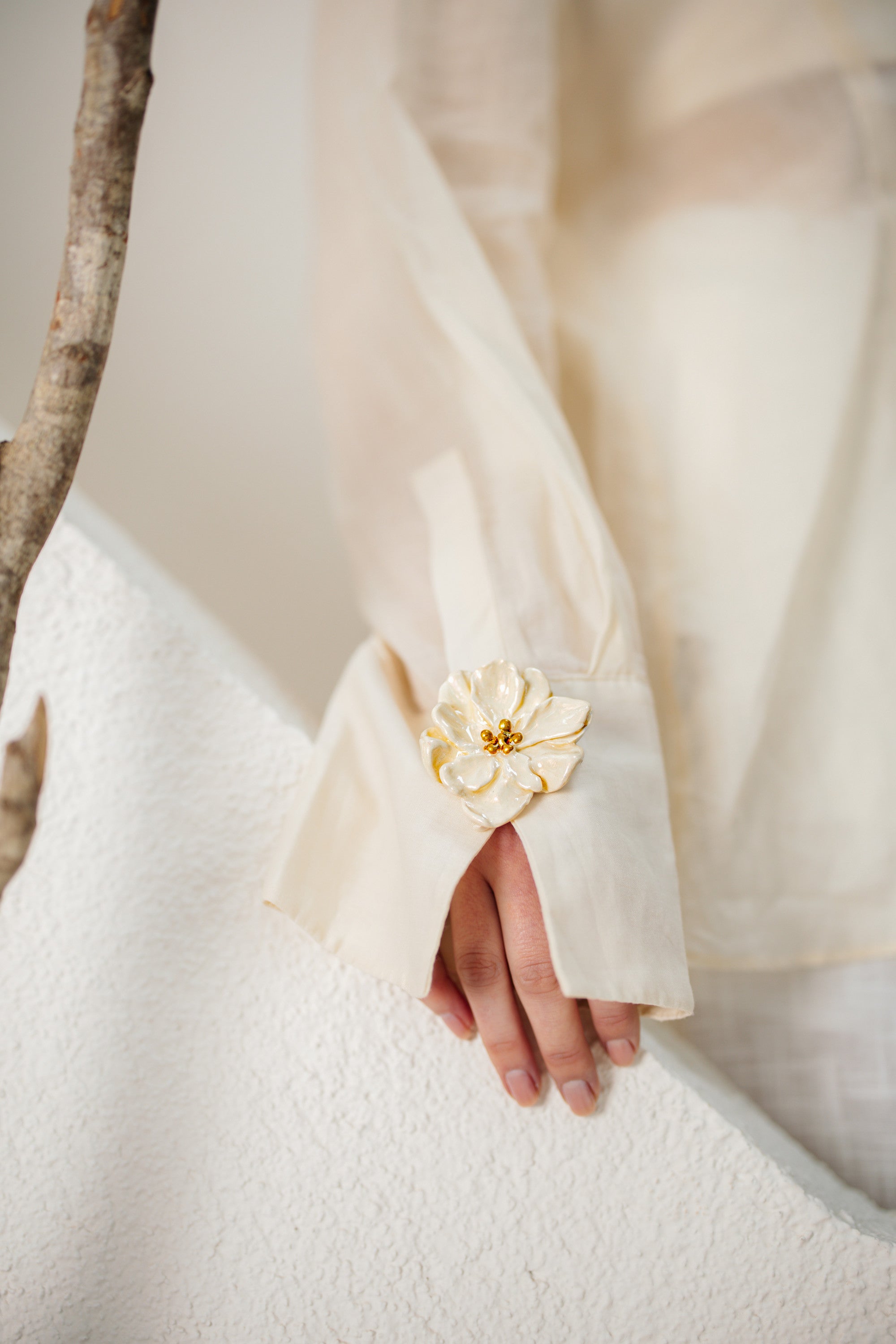 BLUMYA - Floral Button Cover Pair