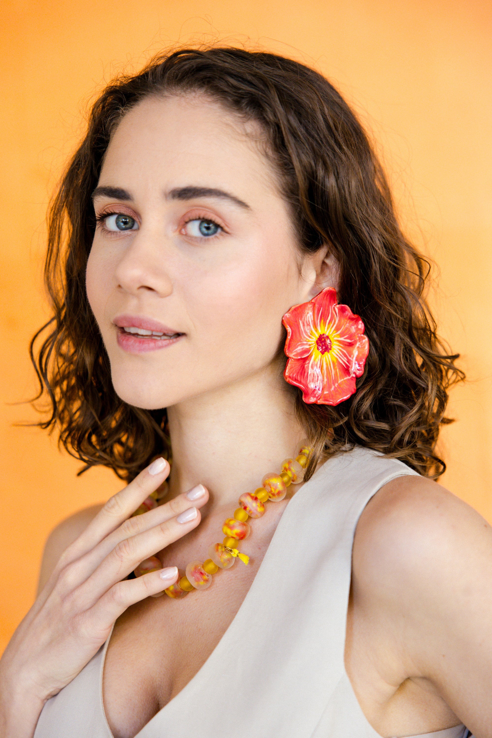 CRIMSON - Flower Shaped Earring