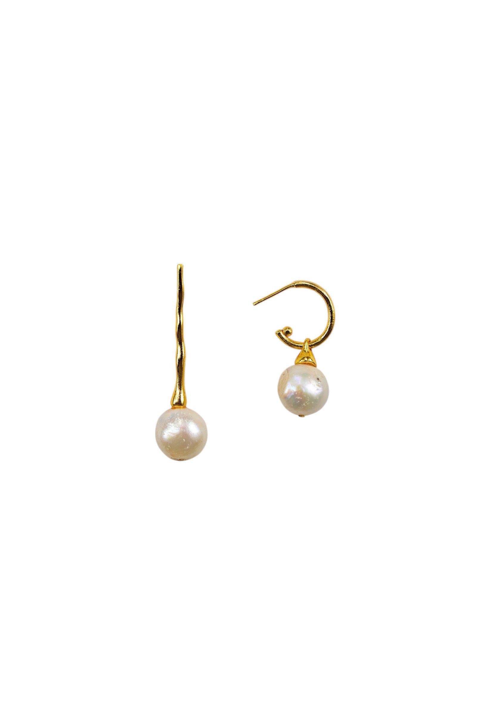 No.9 - Asymmetric Minimal Pearl Earrings - S/S '26 Dear, Sunset