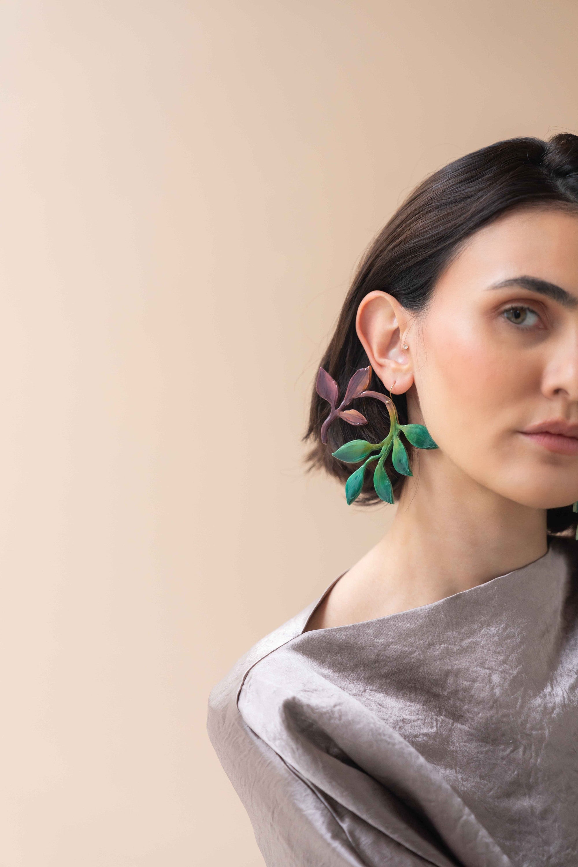 FIORA - Hanging Ivy Earring