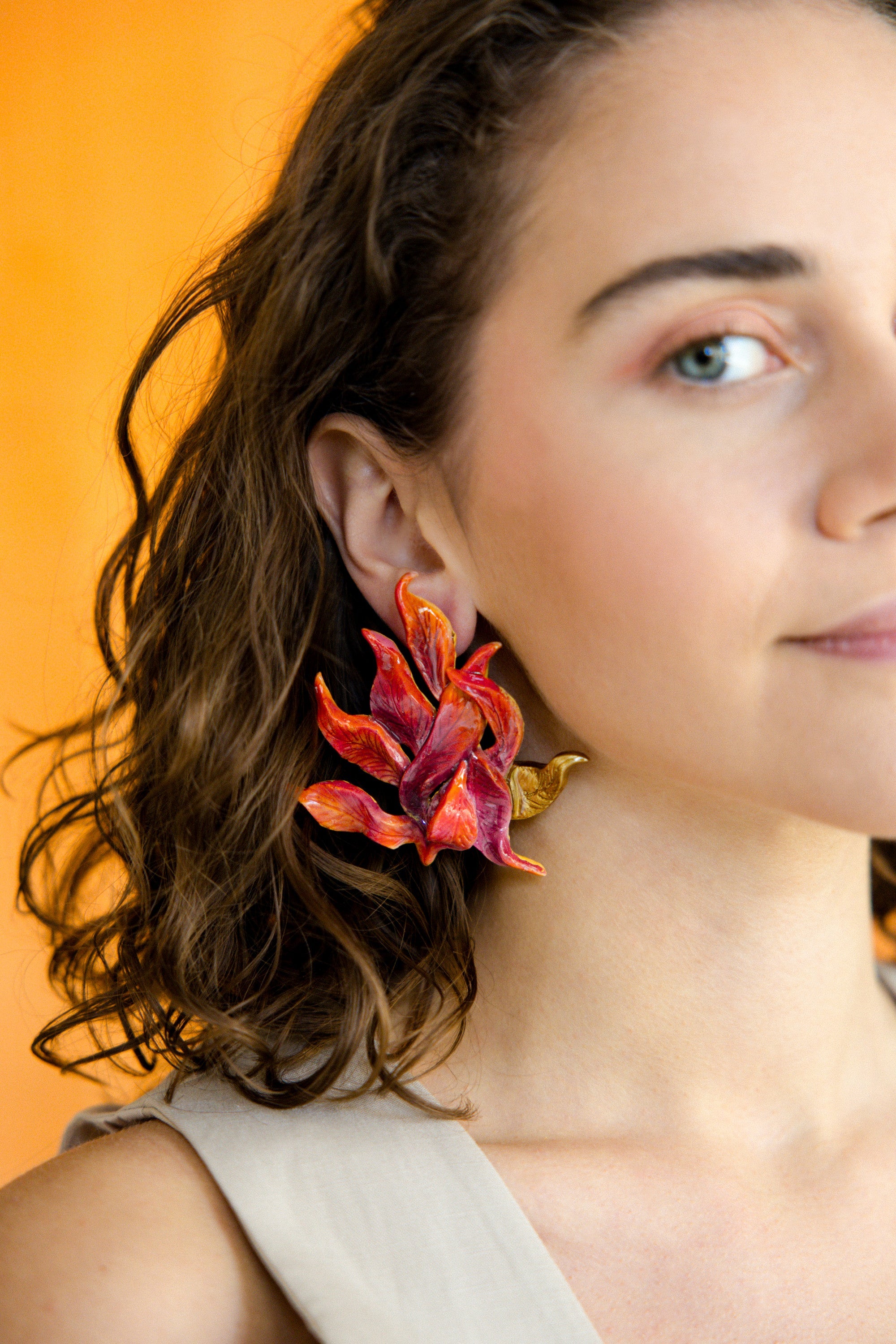 SOLAR FLAME - Floral Earring