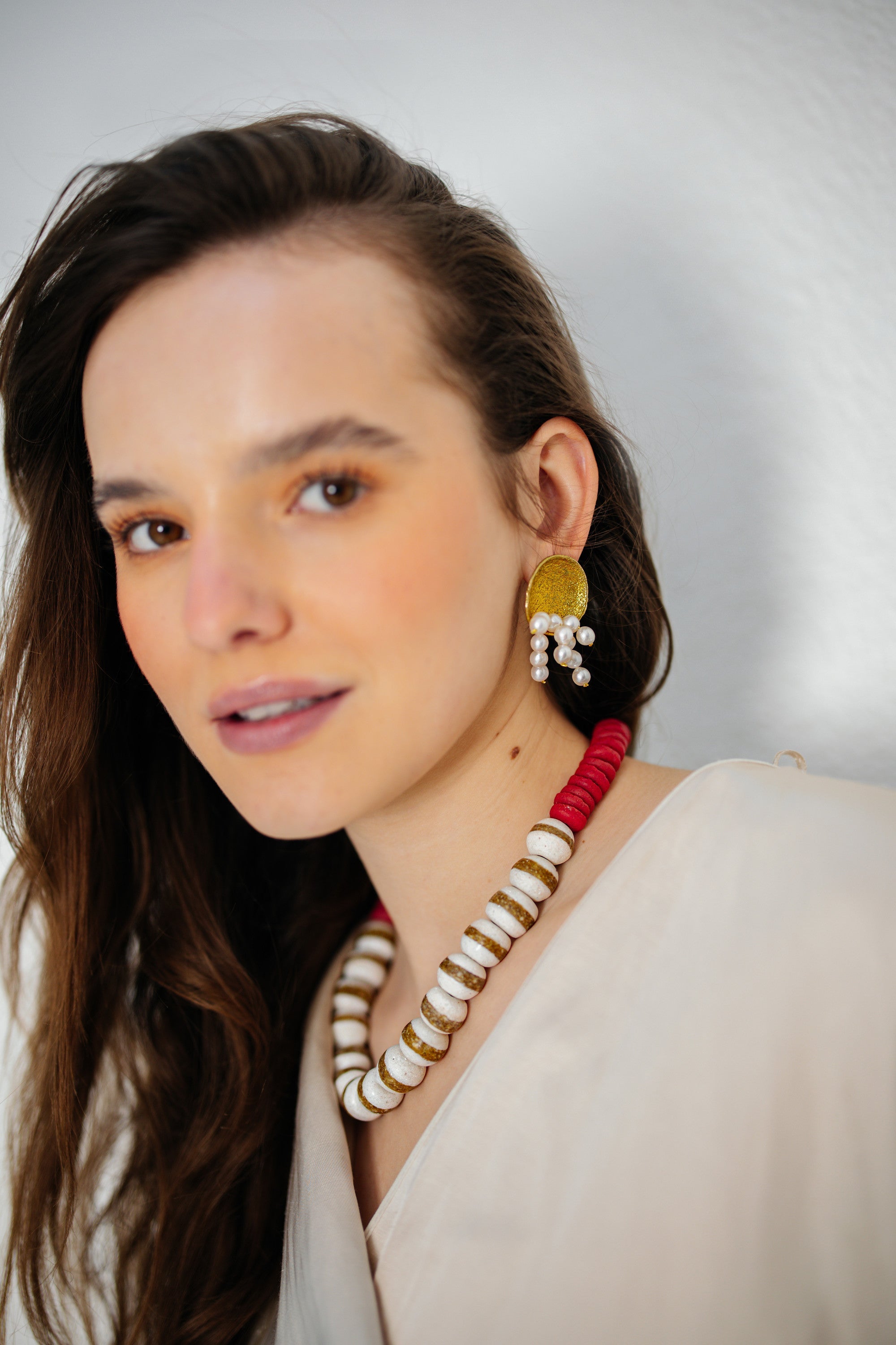 SUN & PEARLS - Bronze and Pearl Earrings - S/S '26