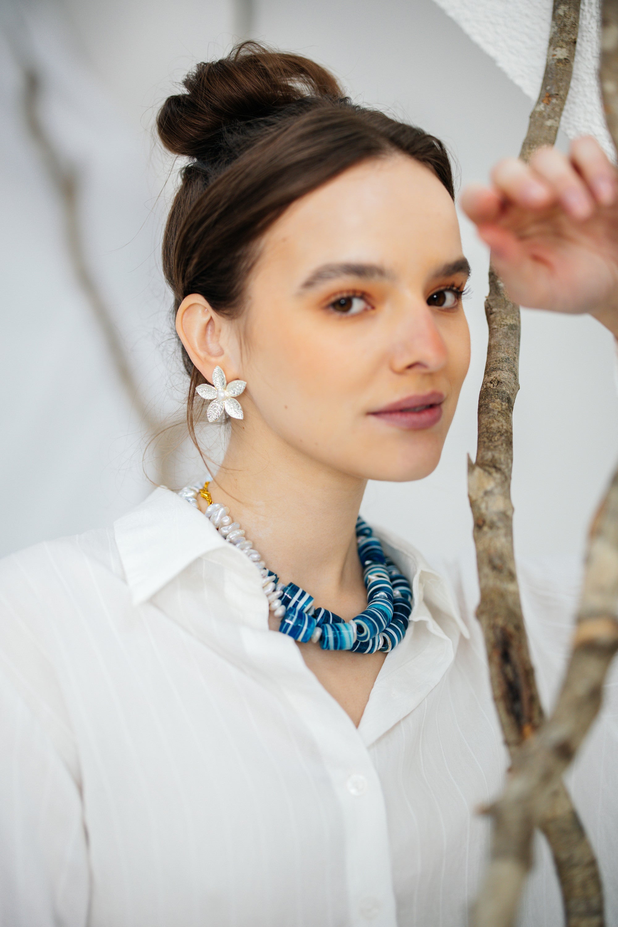 No.3 - Pearl Detailed Flower Earrings - S/S '26 Dear, Sunset