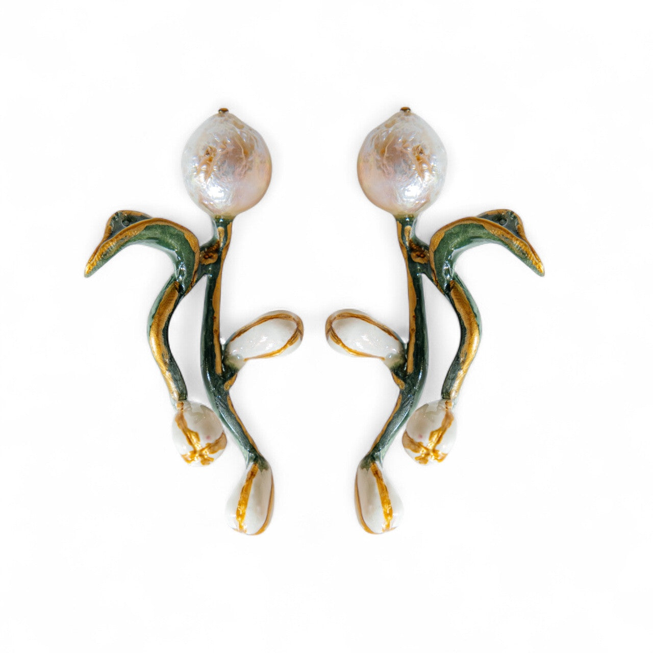 CALLARA - Pearl Detailed Bud Earring - A/W 25-26 Silent Reverie